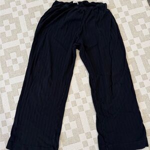 Donni pointelle simple crop black M